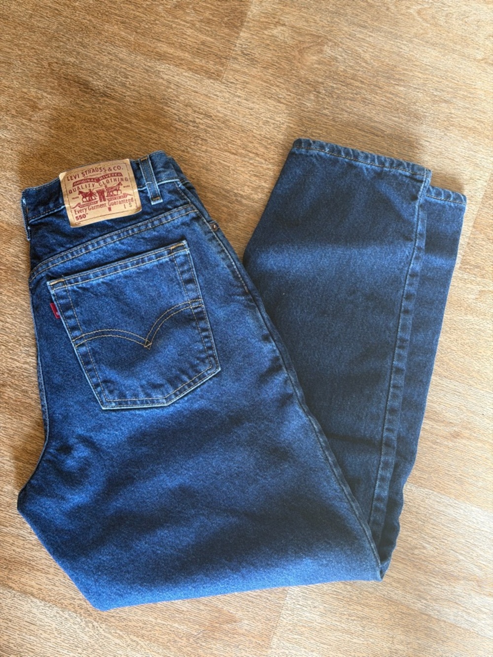 2002 Y2K Levi's Blue Denim Vintage Jeans with Tan Leather Patch